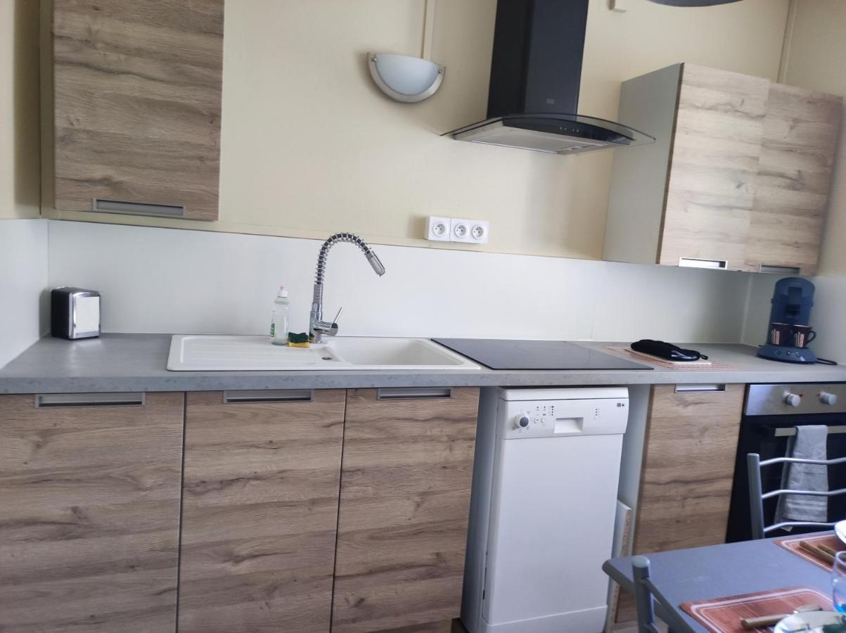 - Meuble Tourisme, Trois Etoiles - 34 M2 Refait A Neuf- Appartement